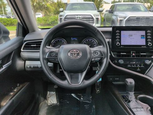 Used 2023 Toyota Camry SE FWD image 15