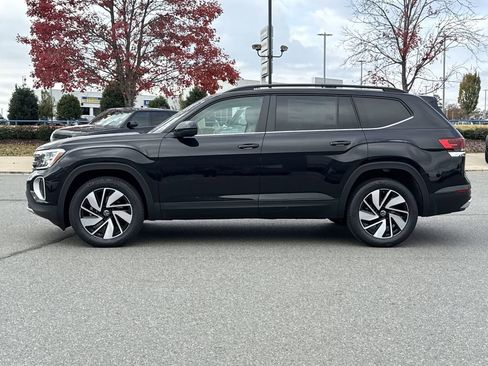 New 2026 Volkswagen Atlas SE AWD/4WD image 2