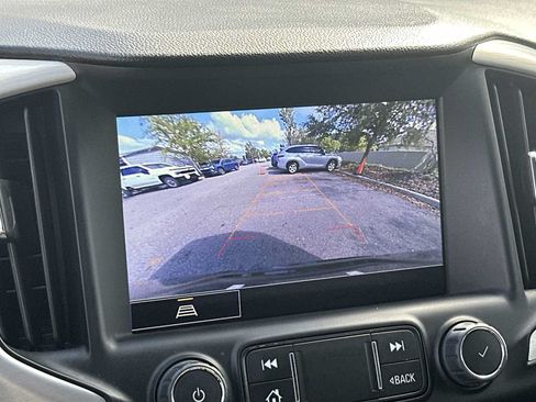 Certified 2024 GMC Terrain SLT AWD/4WD image 22