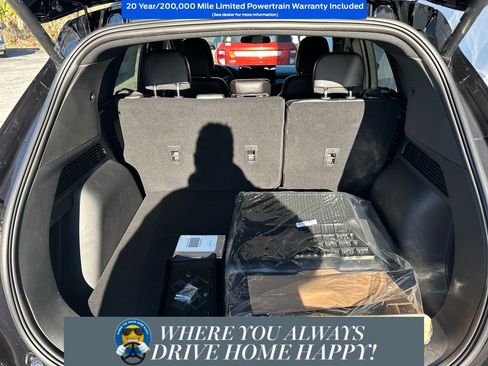 New 2025 Ford Escape ST-Line w/ Equipment Group 301A image 19