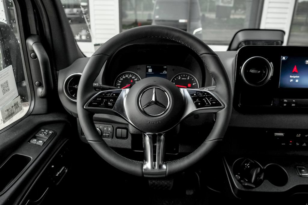 New 2026 Mercedes-Benz Sprinter 2500 image 18