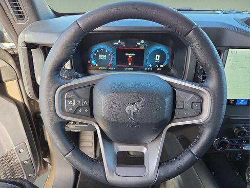 New 2025 Ford Bronco Badlands w/ Sasquatch Package image 24