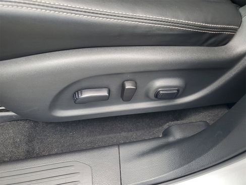 Used 2023 Nissan Murano SV image 7