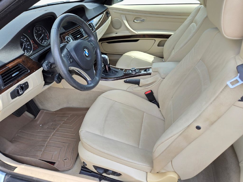 Used 2013 BMW 328i Convertible RWD image 14