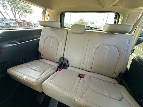 Used 2023 Ford Expedition Max Limited RWD image 26