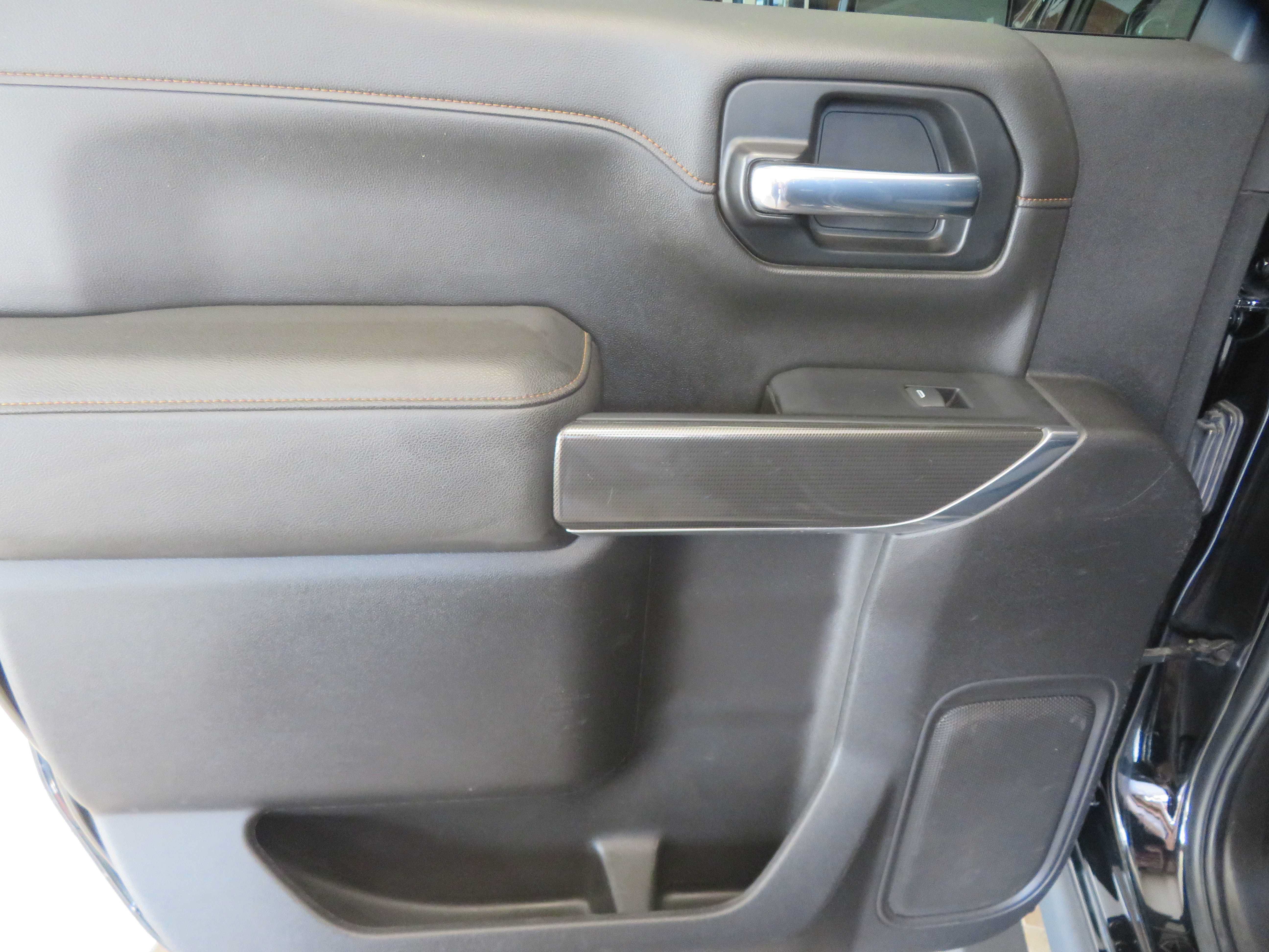 Used 2022 GMC Sierra 1500 AT4 w/ AT4 Preferred Package AWD/4WD image 18