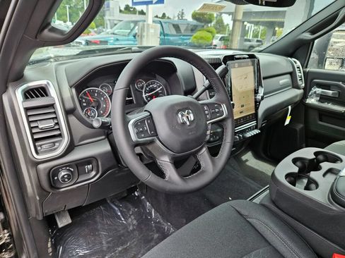 New 2026 RAM 3500 Big Horn AWD/4WD image 15