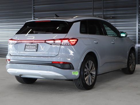 Used 2023 Audi Q4 e-tron Premium w/ Convenience Package RWD image 15