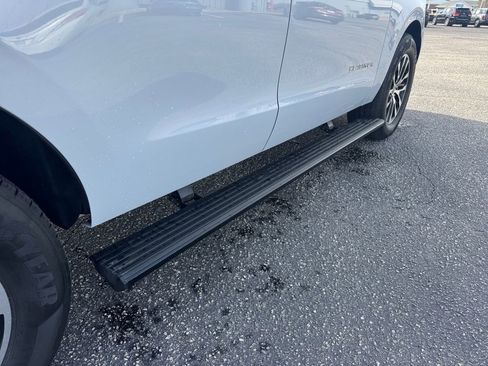 Certified 2025 Ford Expedition Platinum image 20