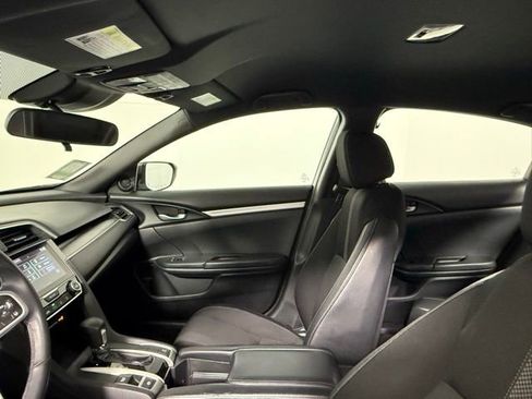 Used 2019 Honda Civic Sport image 27