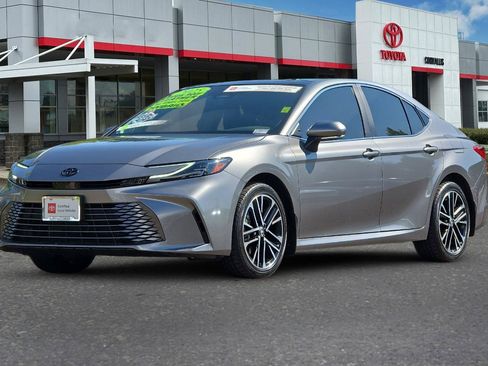 Certified 2025 Toyota Camry XLE w/ Premium Package AWD/4WD image 8