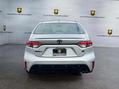 Used 2023 Toyota Corolla SE w/ SE Premium Package FWD image 4