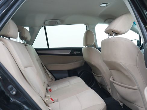 Used 2017 Subaru Outback 2.5i Premium AWD/4WD image 14