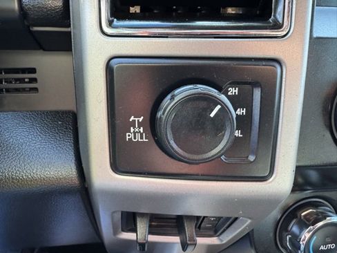 Used 2020 Ford F250 Lariat w/ Tremor Off-Road Package image 24