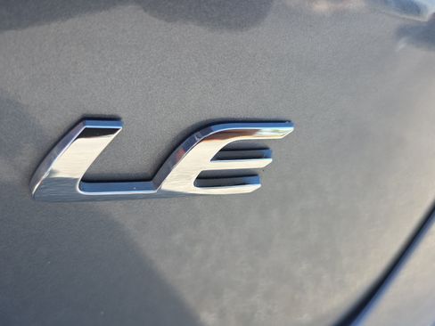 Used 2024 Toyota Corolla LE FWD image 31