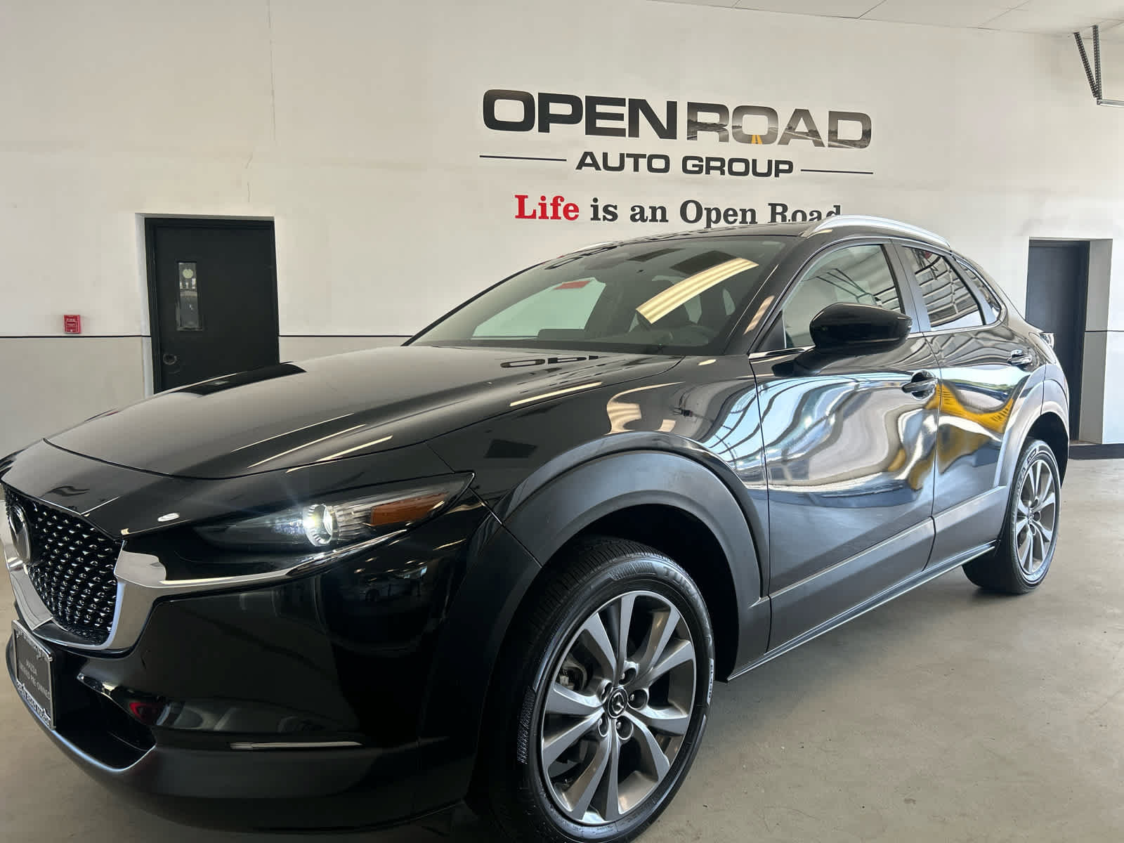 Certified 2024 MAZDA CX-30 AWD 2.5 S w/ Preferred Package image 2