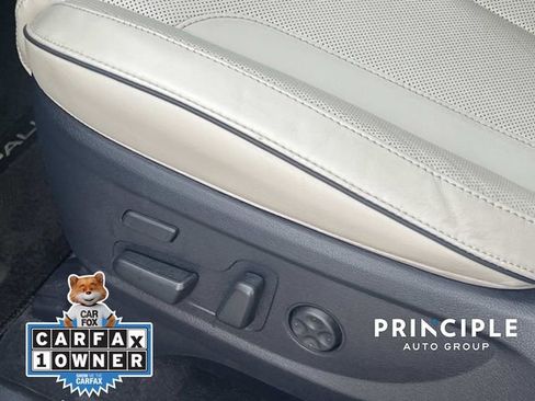Used 2021 Hyundai Palisade Limited w/ Cargo Package FWD image 17