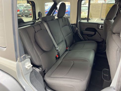 Used 2023 Jeep Wrangler Unlimited w/ 8.4" Radio Group AWD/4WD image 23