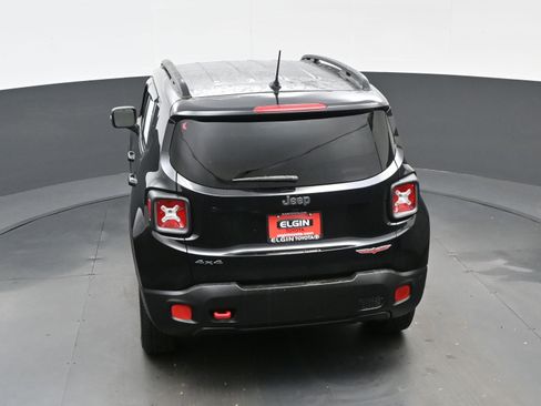 Used 2017 Jeep Renegade Trailhawk image 38