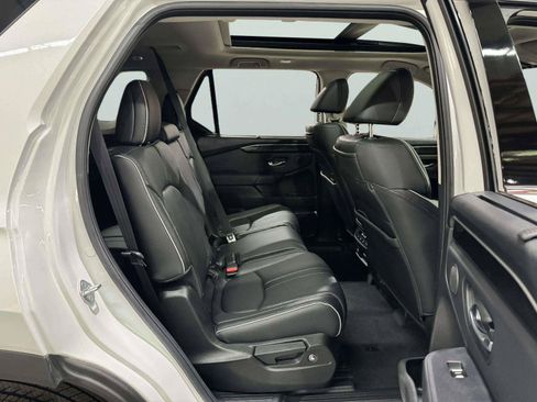 Used 2023 Honda Pilot Elite image 36