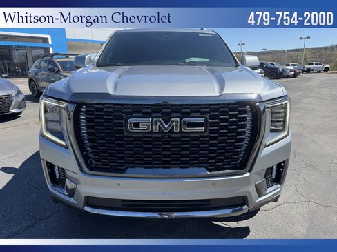 Used 2024 GMC Yukon Denali Ultimate image 3