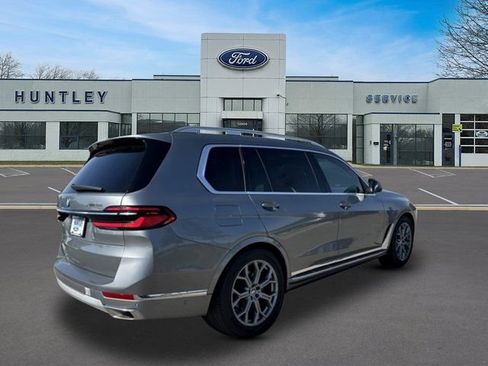 Used 2024 BMW X7 xDrive40i AWD/4WD image 4