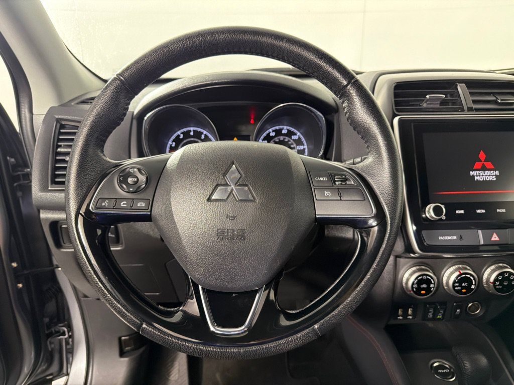 Used 2023 Mitsubishi Outlander Sport SE AWD/4WD image 13
