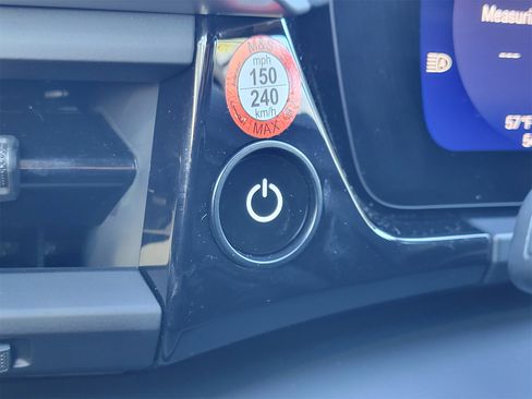 Certified 2024 Porsche Macan 4 Electric image 19