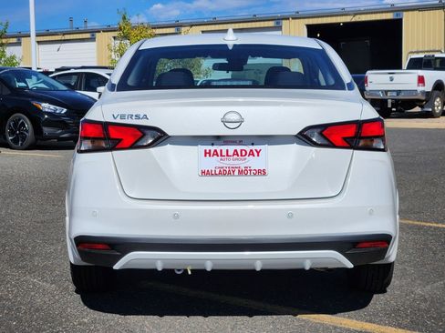 New 2025 Nissan Versa SV w/ Trunk Package image 4