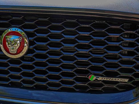 Used 2020 Jaguar E-PACE Checkered Flag AWD/4WD image 28