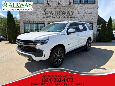 Used 2022 Chevrolet Tahoe Z71 w/ Luxury Package AWD/4WD image 1