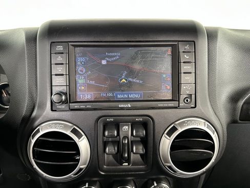Used 2012 Jeep Wrangler Unlimited Sahara w/ Connectivity Group image 6