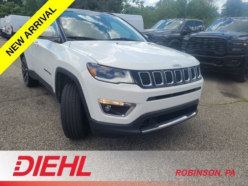 Used 2018 Jeep Compass Limited w/ Navigation Group AWD/4WD image 3