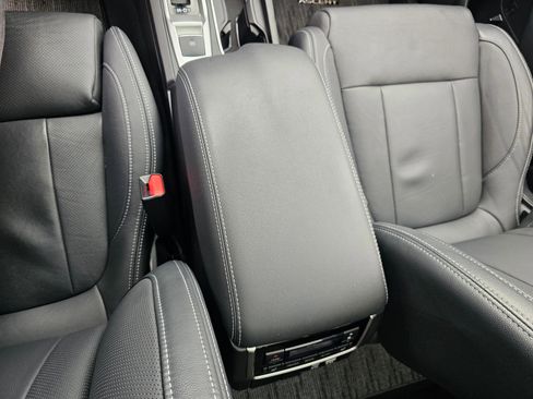 Used 2023 Subaru Ascent Limited w/ Technology Package image 54