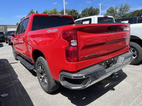 Used 2023 Chevrolet Silverado 1500 LT w/ Protection Package AWD/4WD image 3