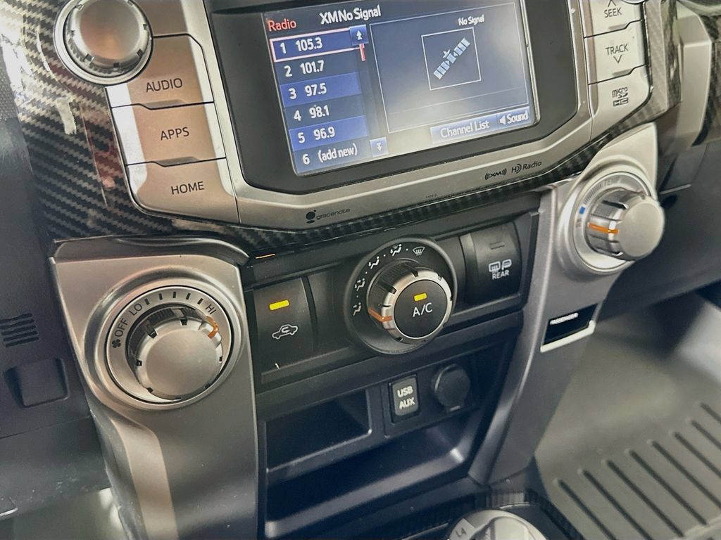 Used 2019 Toyota 4Runner SR5 Premium AWD/4WD image 29