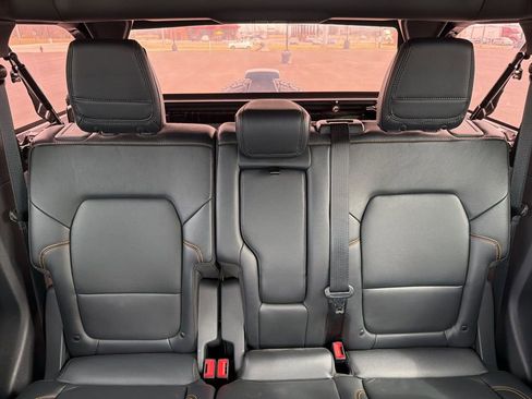 Used 2021 Ford Bronco Badlands image 17