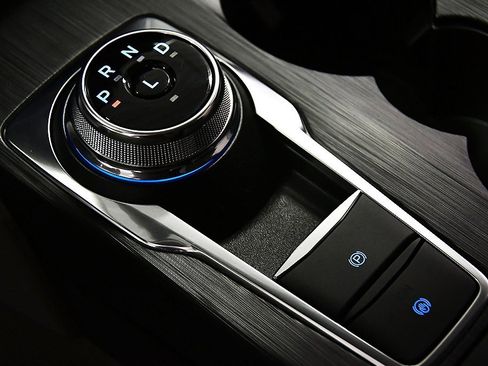 New 2025 Ford Escape Active w/ Cold Weather Package image 24