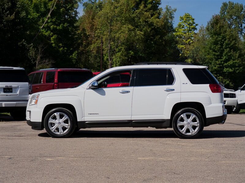 Used 2017 GMC Terrain SLE w/ Technology Package AWD/4WD image 8
