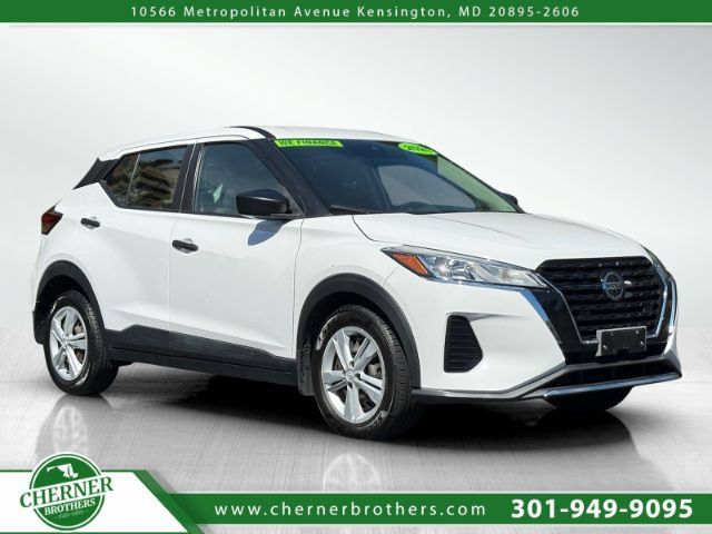 Used 2021 Nissan Kicks S FWD image 1