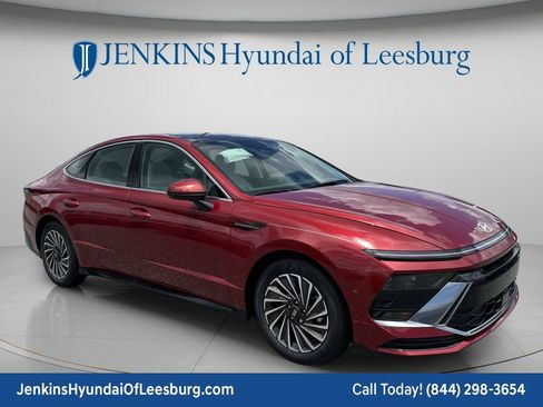 New 2026 Hyundai Sonata SEL FWD image 1
