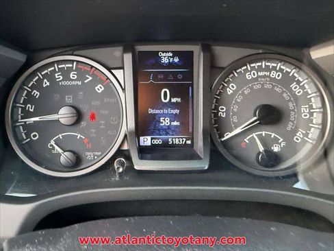 Certified 2023 Toyota Tacoma TRD Off-Road image 27