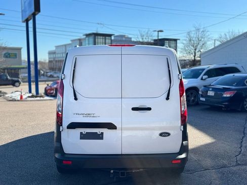 Used 2022 Ford Transit Connect XL image 5
