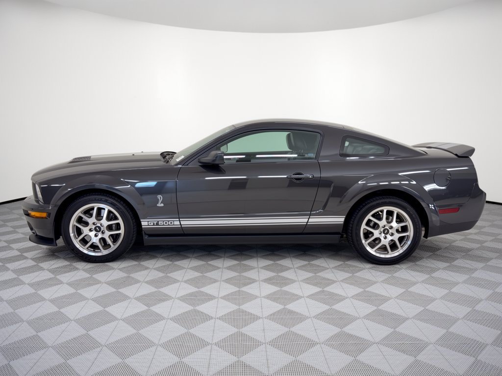 Used 2009 Ford Mustang Shelby GT500 RWD image 2