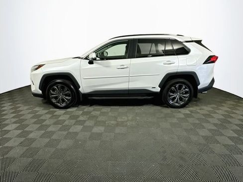 Certified 2023 Toyota RAV4 XLE Premium AWD/4WD image 5