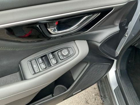 Certified 2025 Subaru Outback Onyx Edition AWD/4WD image 14