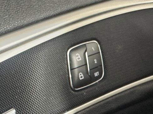 Used 2019 Lincoln MKZ Premiere image 41