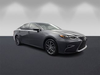 Used 2018 Lexus ES 350 w/ Luxury Package w/Wood Trim video 1