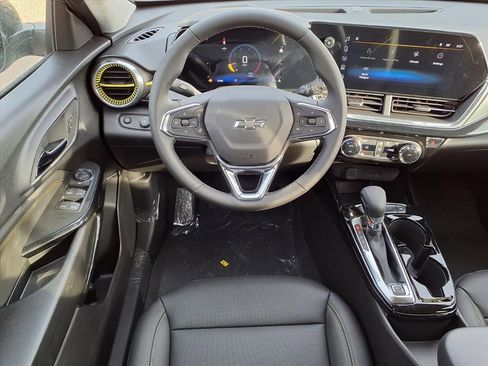 New 2026 Chevrolet Trax ACTIV w/ Driver Confidence Package image 11