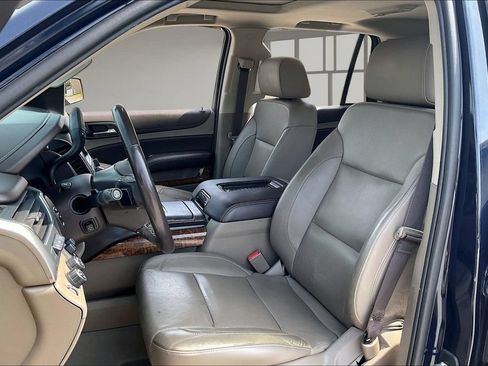 Used 2019 Chevrolet Tahoe Premier w/ Max Trailering Package AWD/4WD image 19